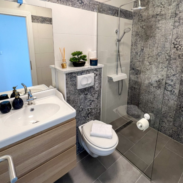 Bagno / wc, Apartmani Korana, Appartamenti Korana Štinjan - Pola, con Jacuzzi e Vista Mare su Brioni Pula